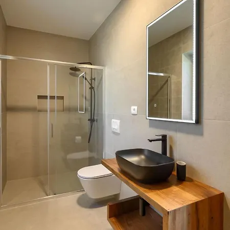 Villa Rustic Kave With Wellness In Groznjan