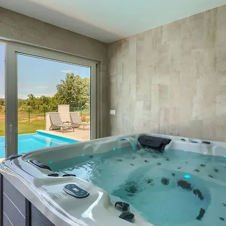 Rustic Kave With Wellness In * Groznjan