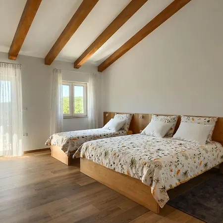 Rustic Kave With Wellness In * Groznjan