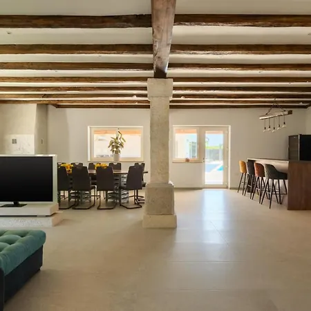 Rustic Kave With Wellness In