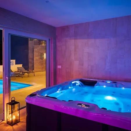 Rustic Kave With Wellness In Villa *