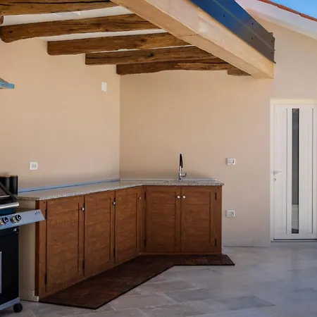 Rustic Kave With Wellness In Villa