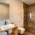 Villa Rustic Kave With Wellness In