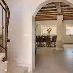Villa Rustic Kave With Wellness In