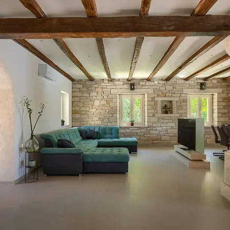 Rustic Kave With Wellness In Villa *