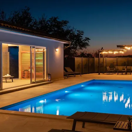 Rustic Kave With Wellness In * Grožnjan