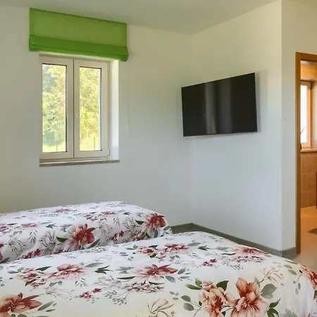 Villa Rustic Kave With Wellness In *