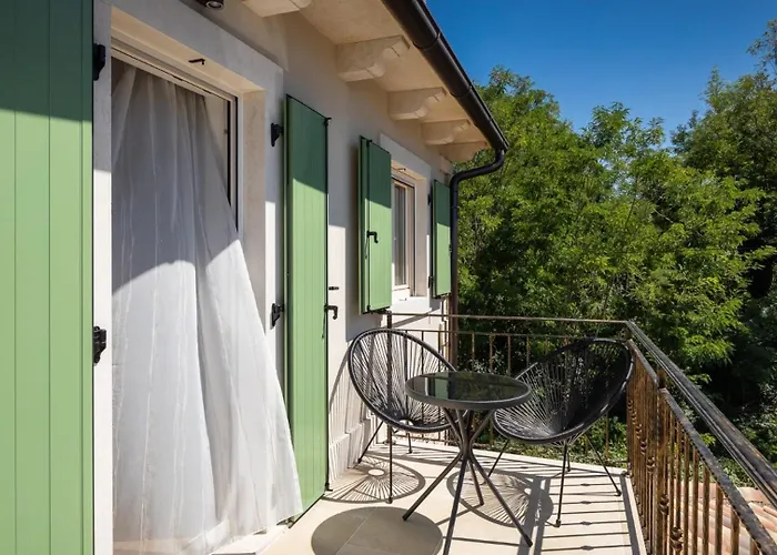 Rustic Kave With Wellness In