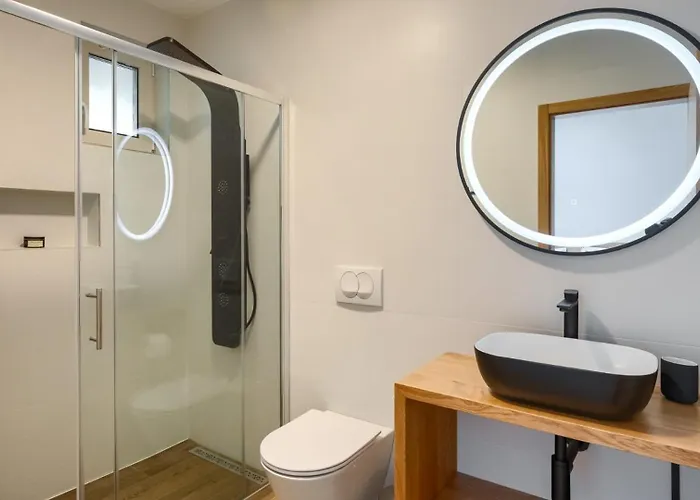 Villa Rustic Kave With Wellness In