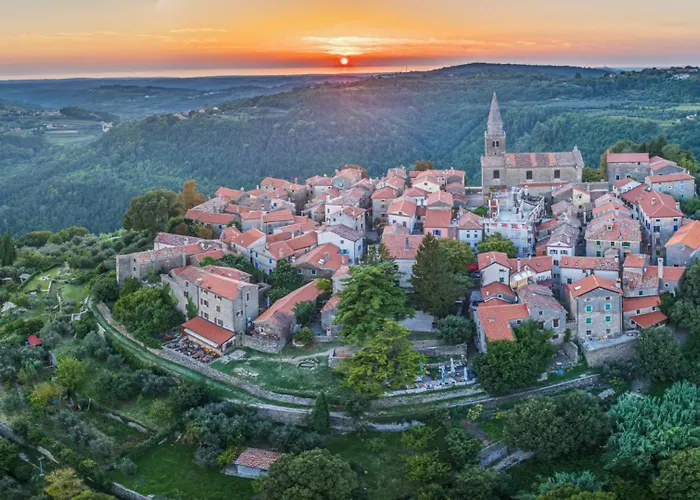 Rustic Kave With Wellness In Villa Grožnjan